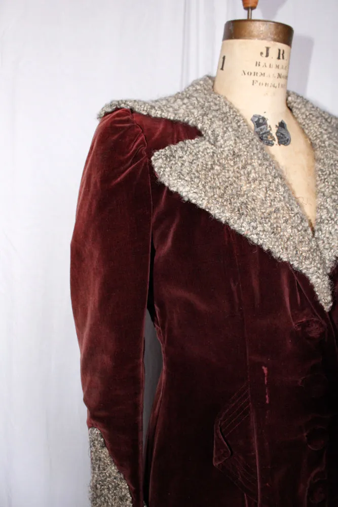 1930s Plum Velvet Belted Coat with Faux Persian Lamb Wool Trim - S/M